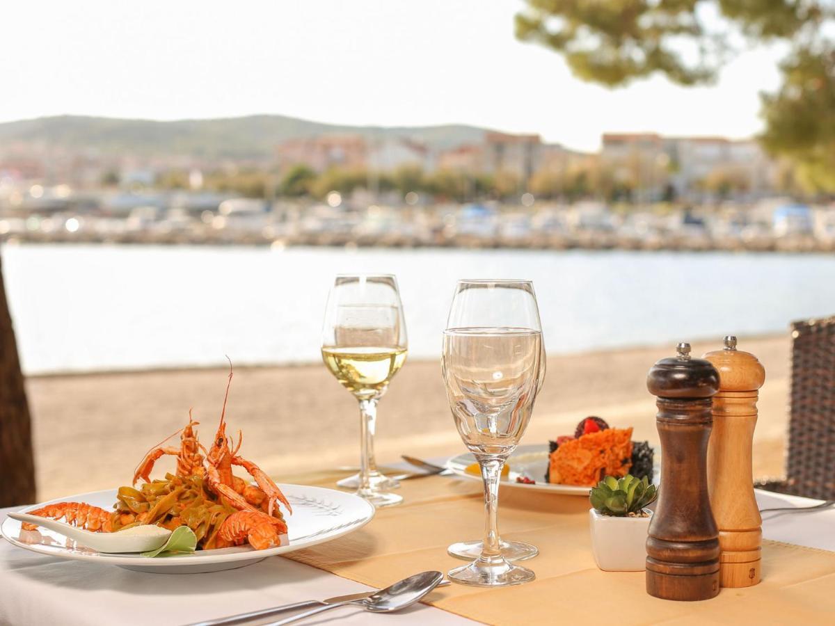 Apartment Matilde Beach Resort-2 Vodice Ngoại thất bức ảnh