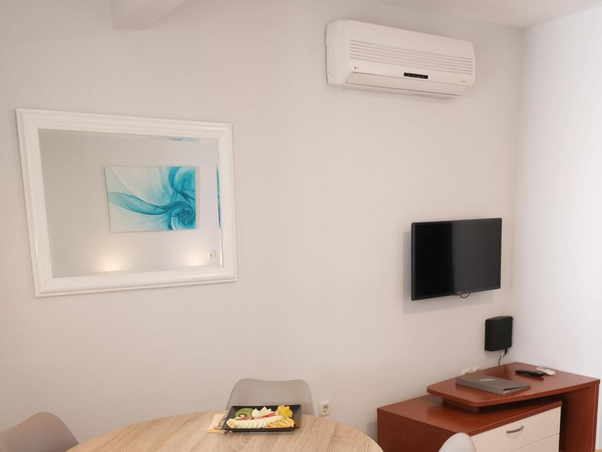 Apartment Matilde Beach Resort-2 Vodice Ngoại thất bức ảnh
